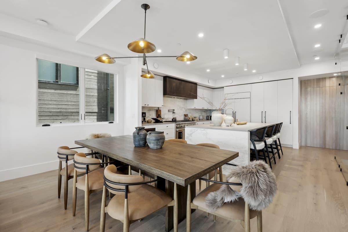 Slopeside Modern - Image 8