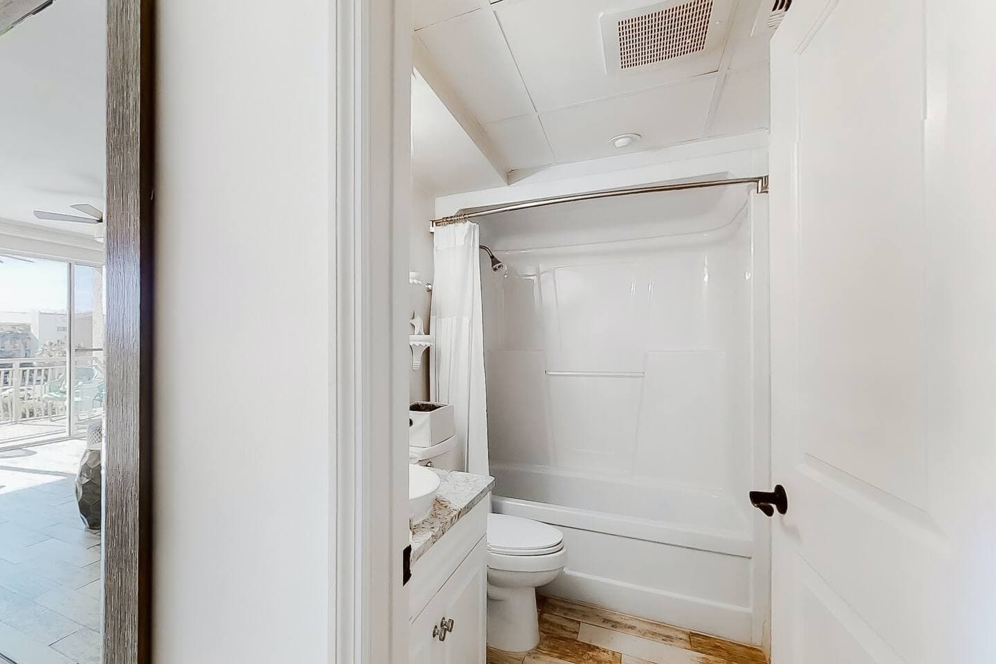 High Pointe 2323 Home - Image 15