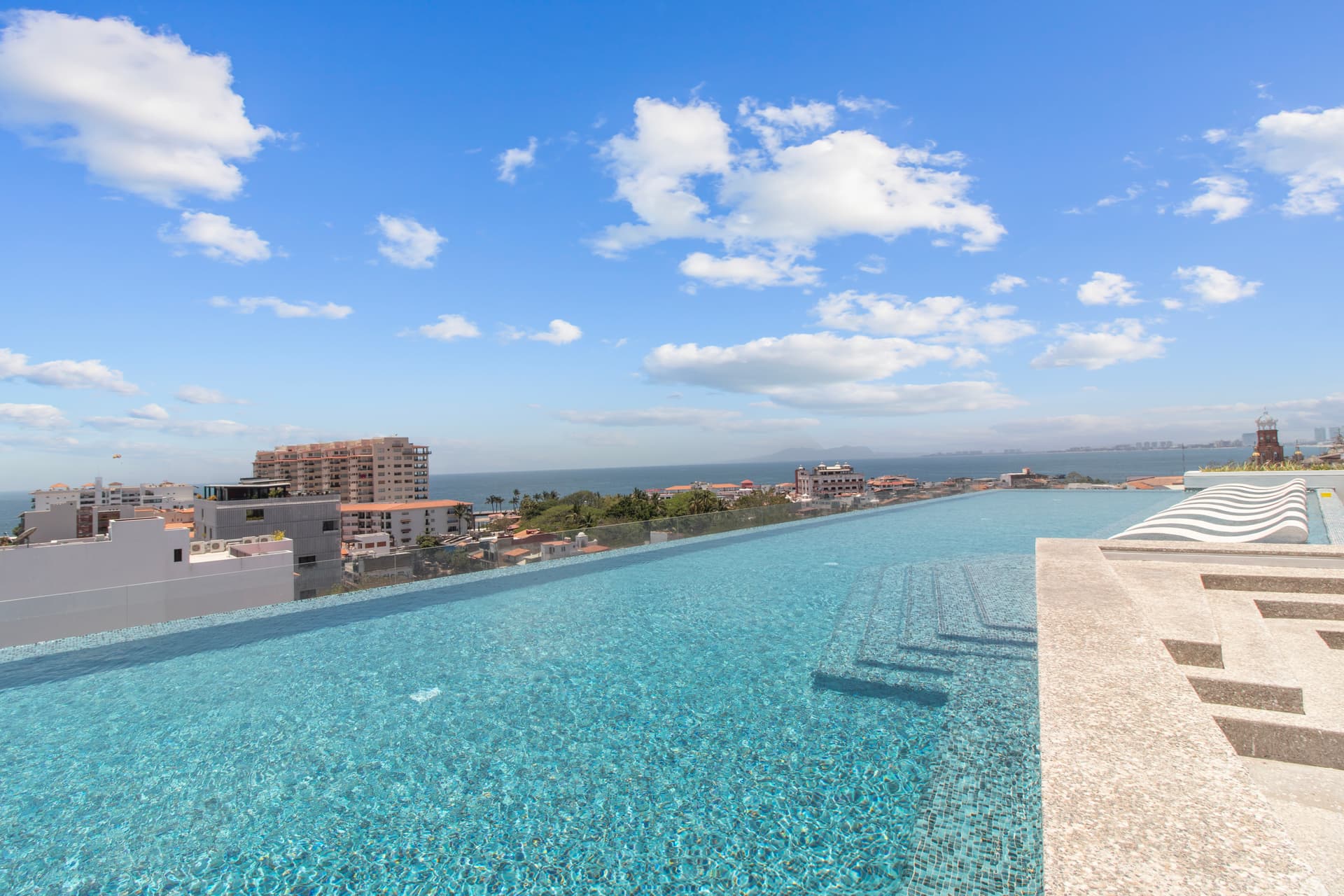 Vibrance Residence - Image 2