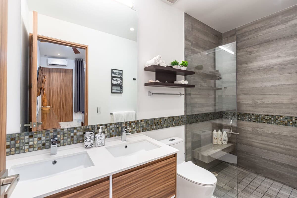 Under the Sea Residence - Image 10