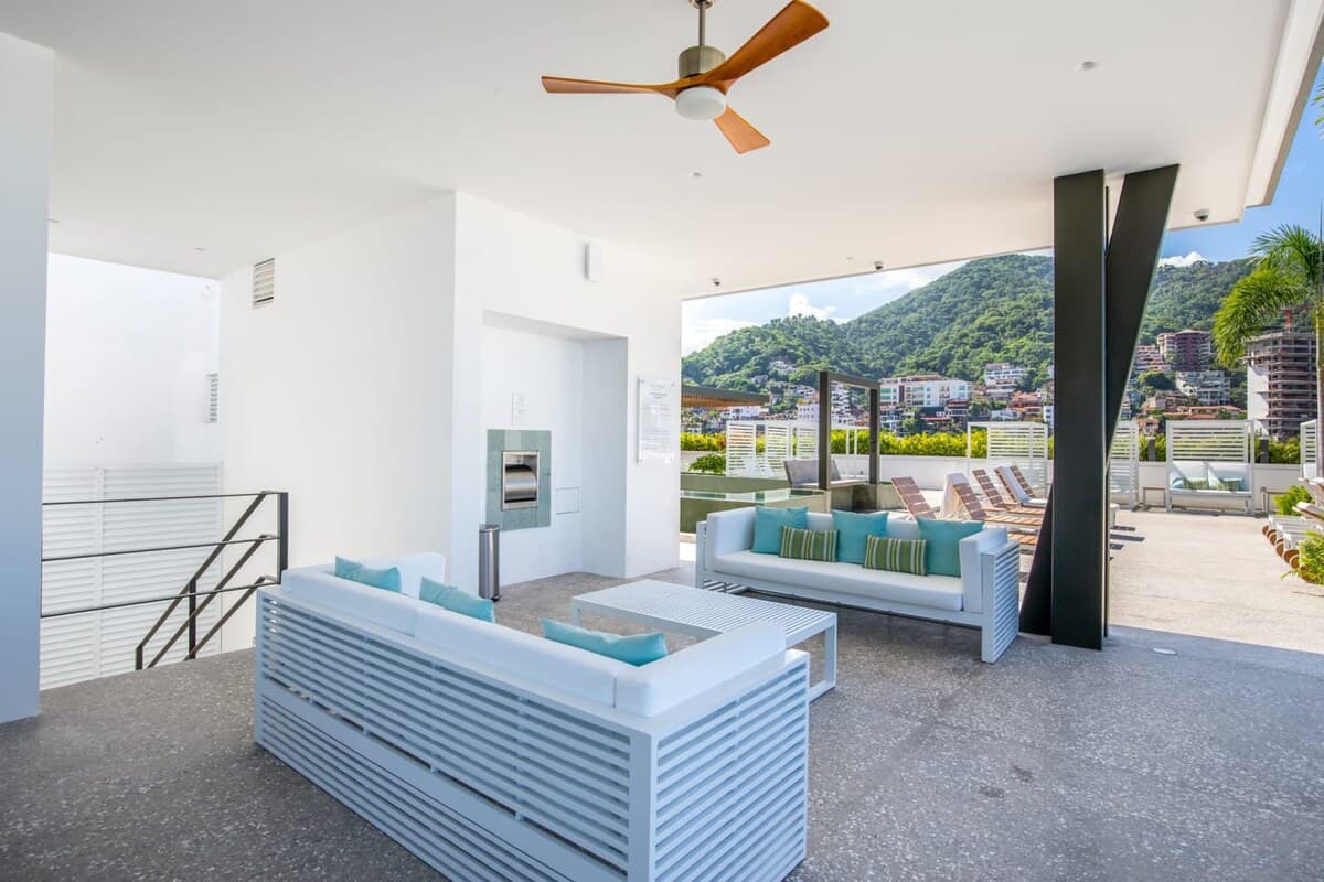 Under the Sea Residence - Image 36