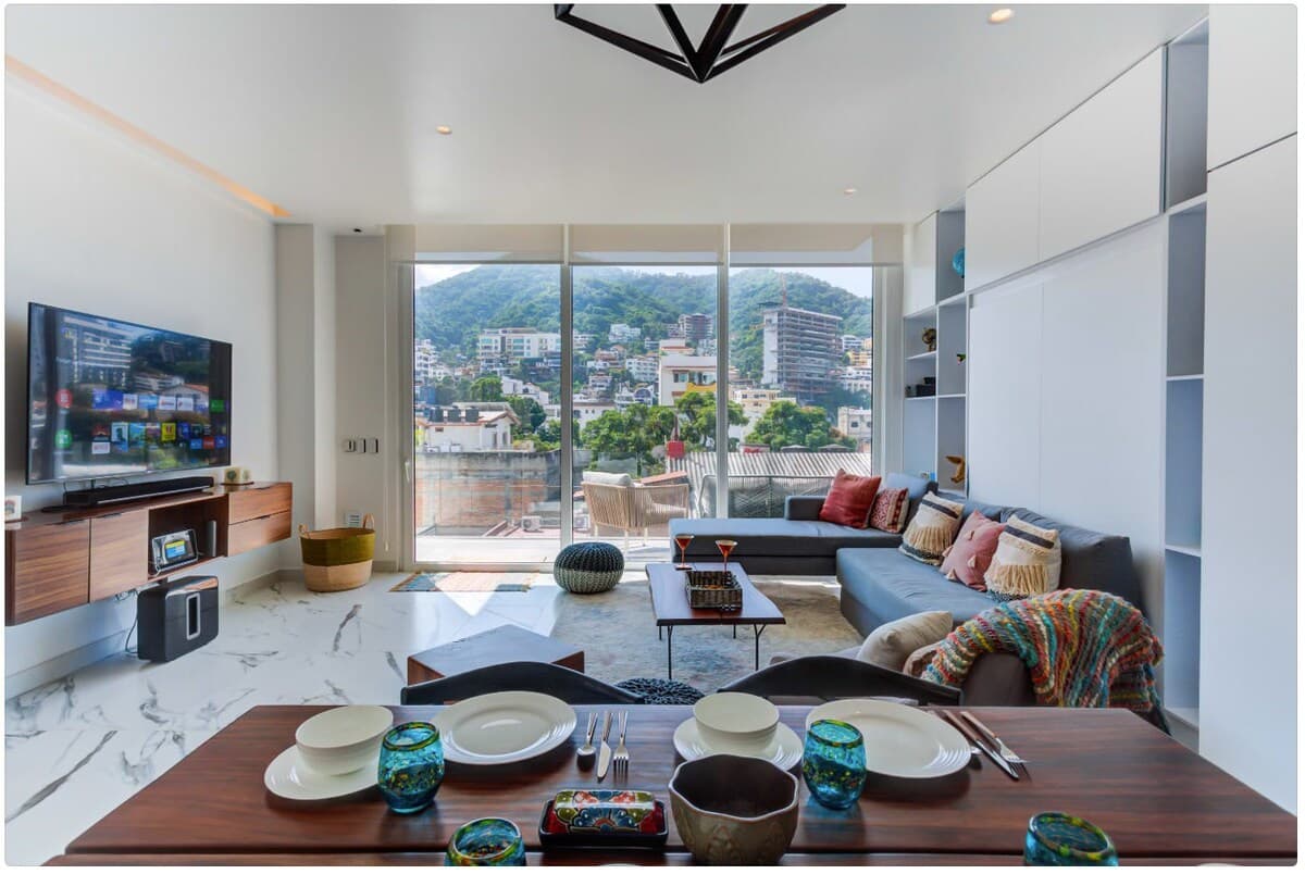 Emiliano Residence - Image 13