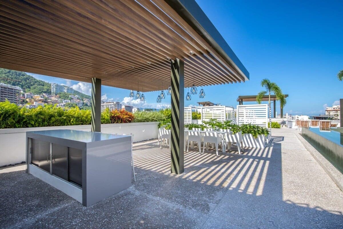 Emiliano Residence - Image 44