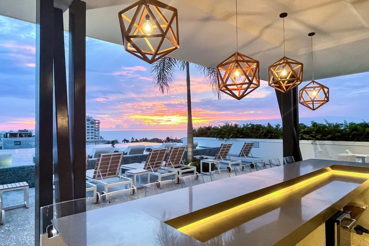 Emiliano Residence - Image 56