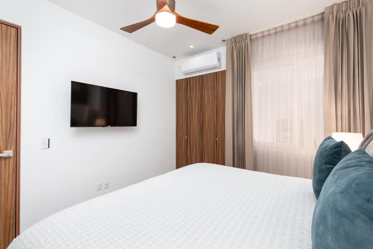 Sea Dragon Residence - Image 12