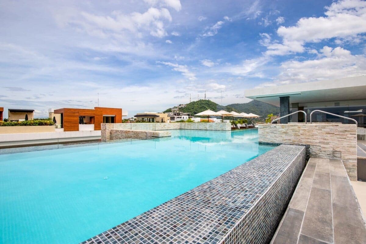 Coral Paradise - Image 27