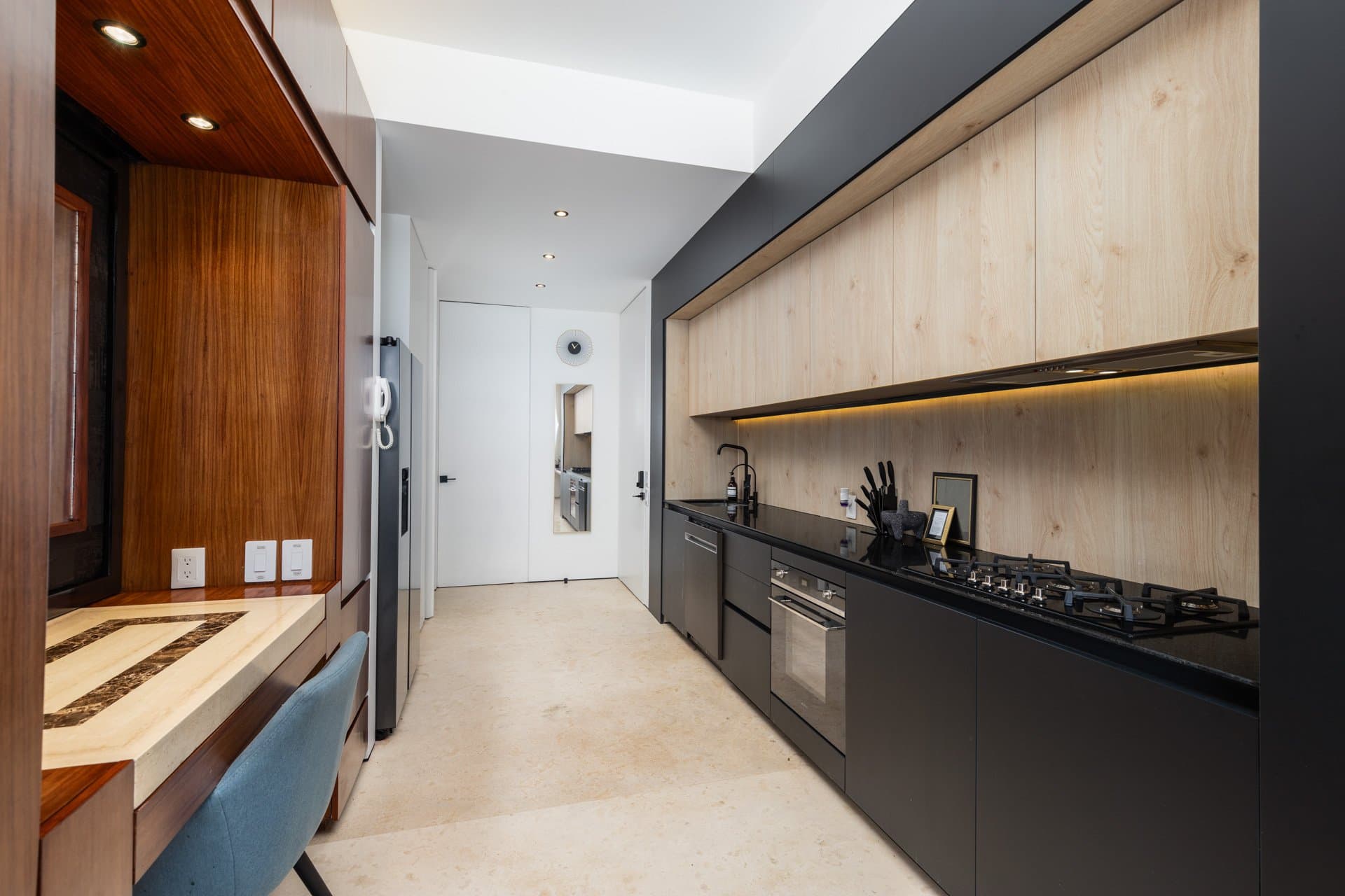 Pelican Perch - Image 5