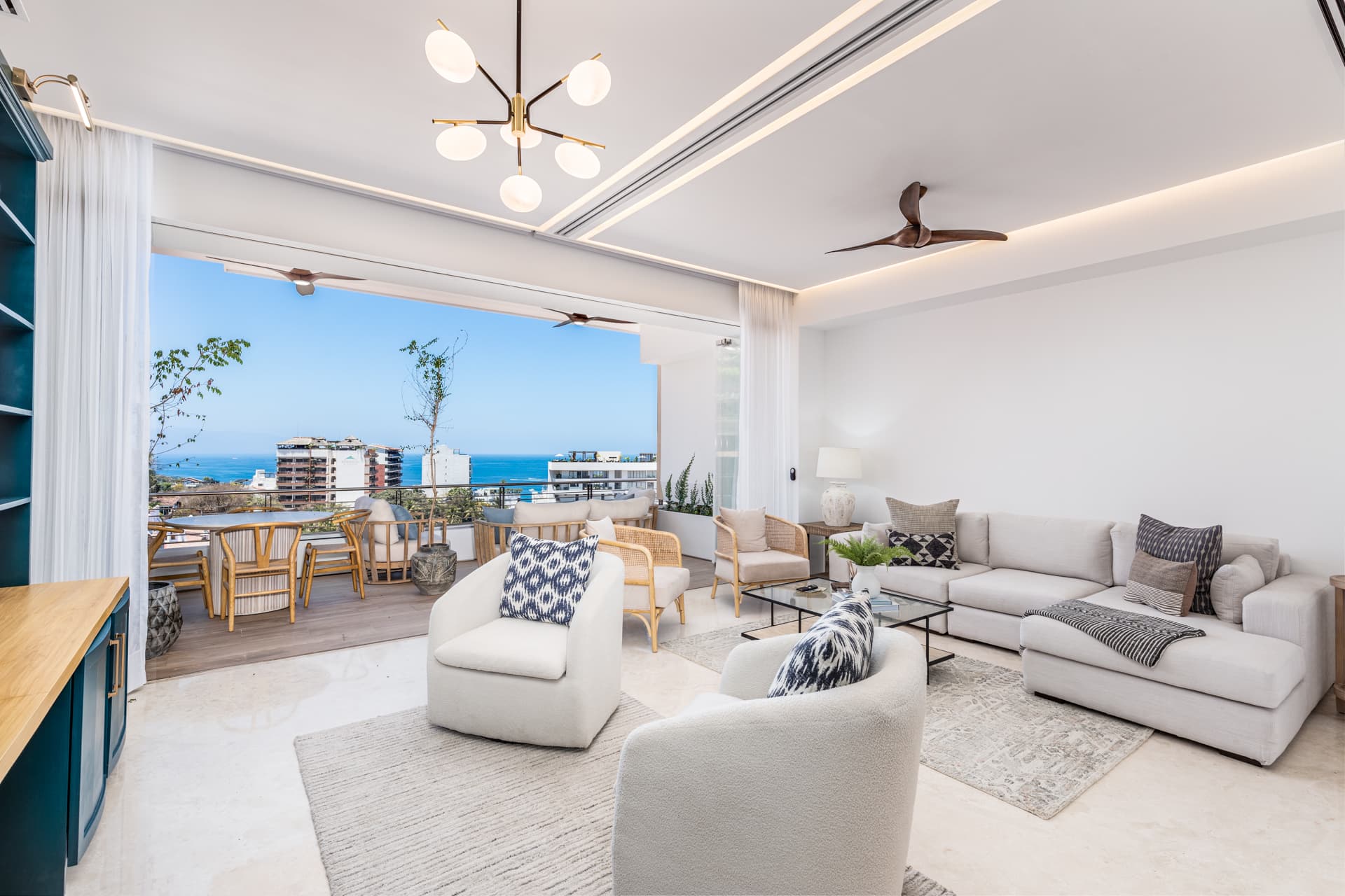 Vista Elegance Retreat - Image 4