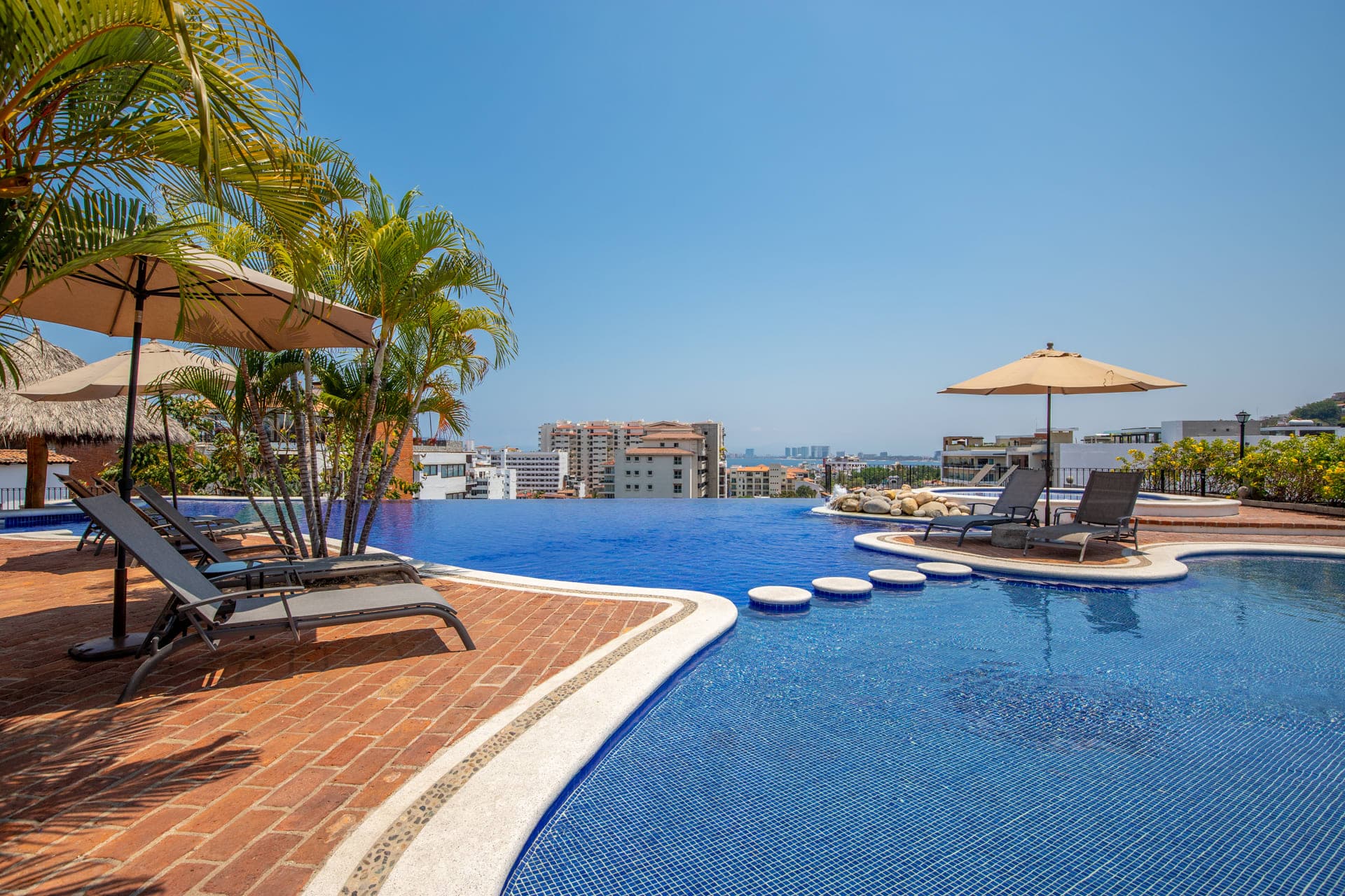 Driftwood Dream - Image 39