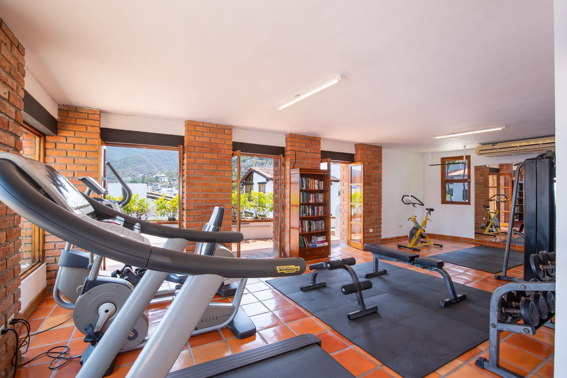 Driftwood Dream - Image 45