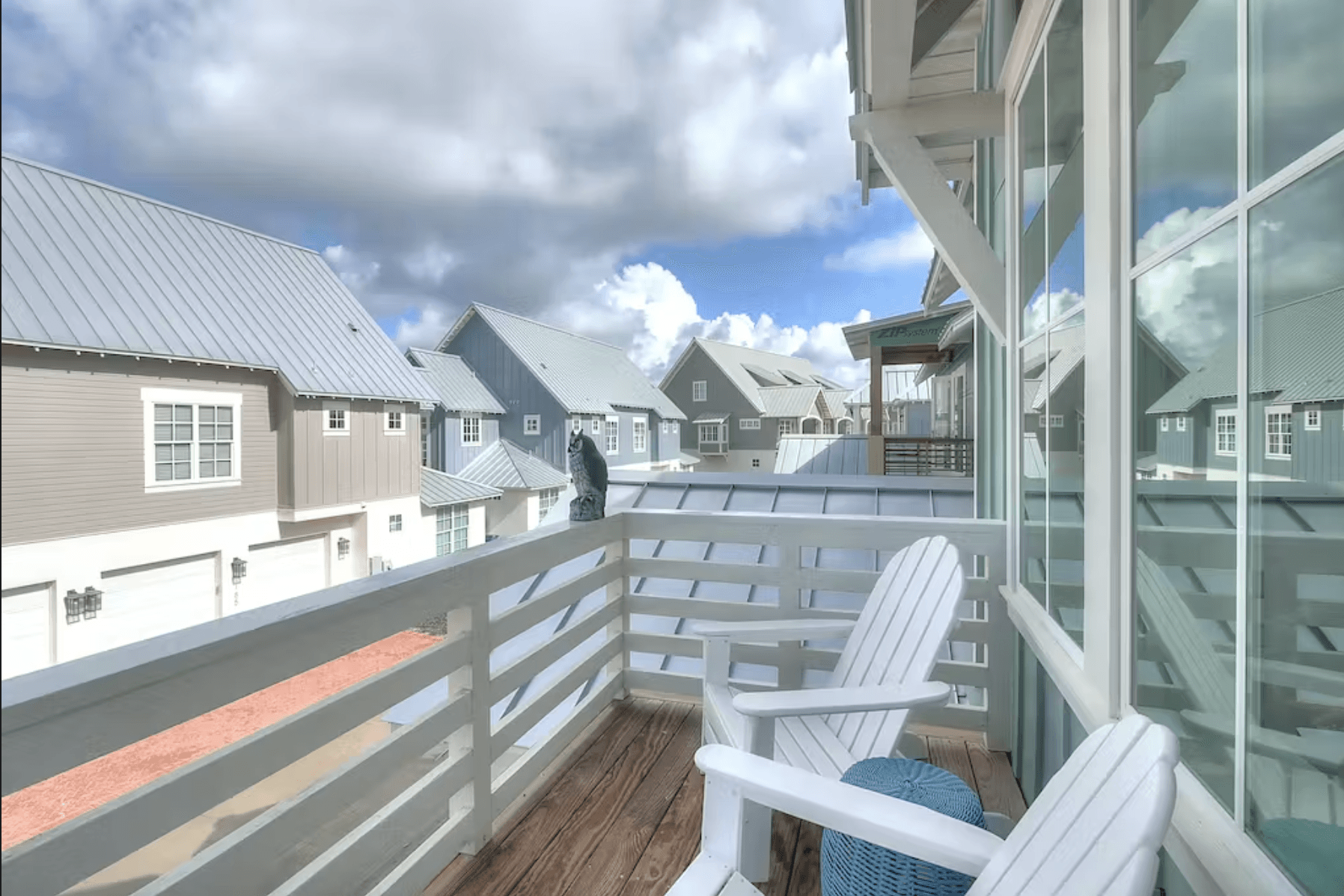 Coastal Happy Ours - Image 36