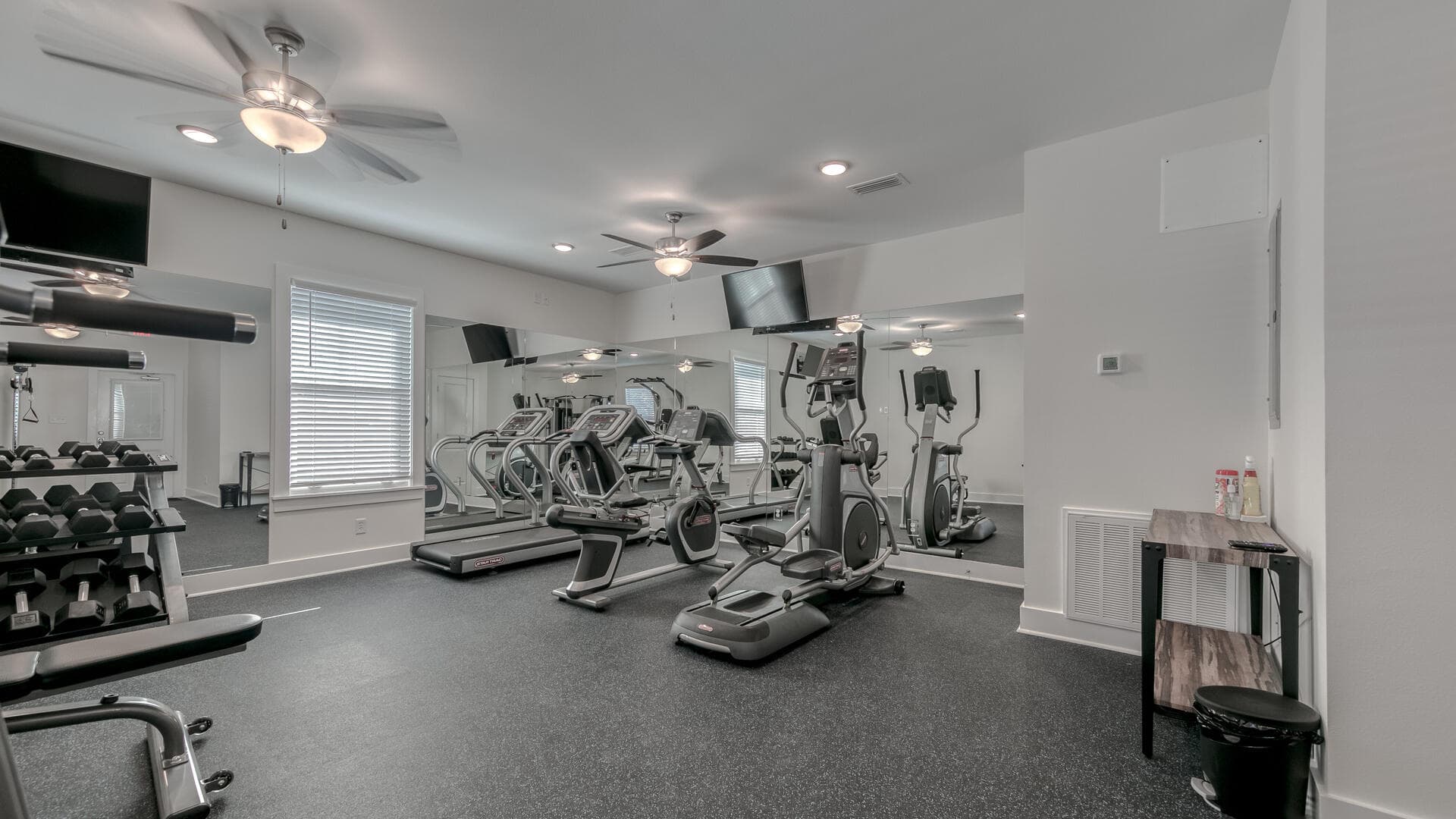 Blue Lake Home - Image 27