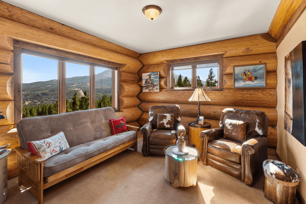 Timberline Lodge - Image 16