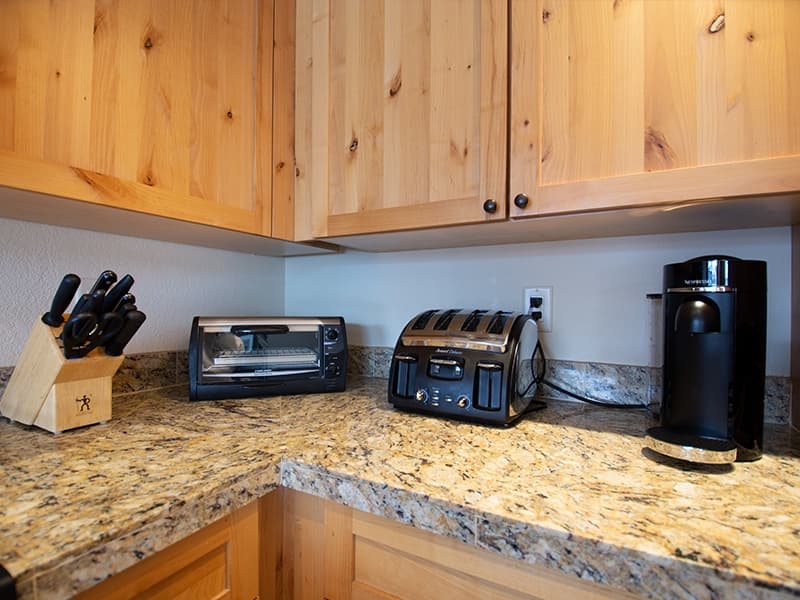 Snowblaze Residence 33 - Image 7