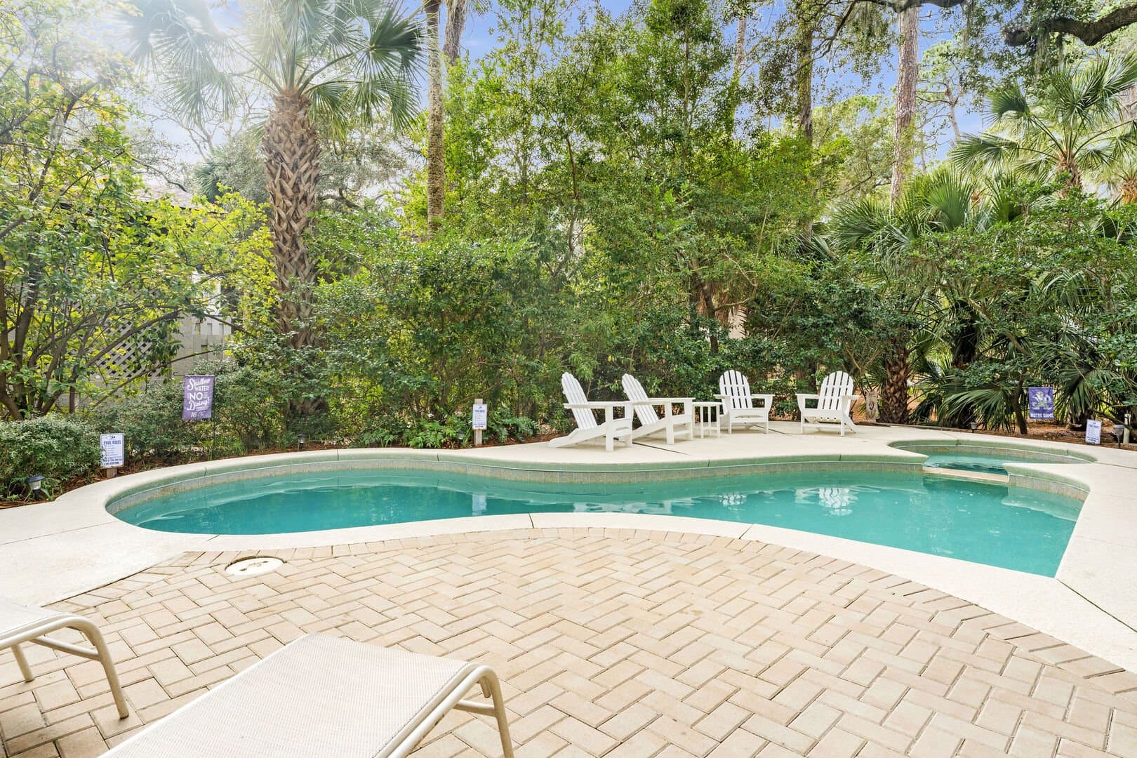 Tropical Retreat - Image 2