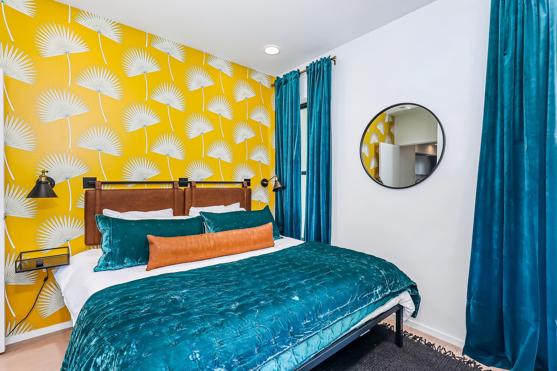 Kick Your Boots Off - Image 3