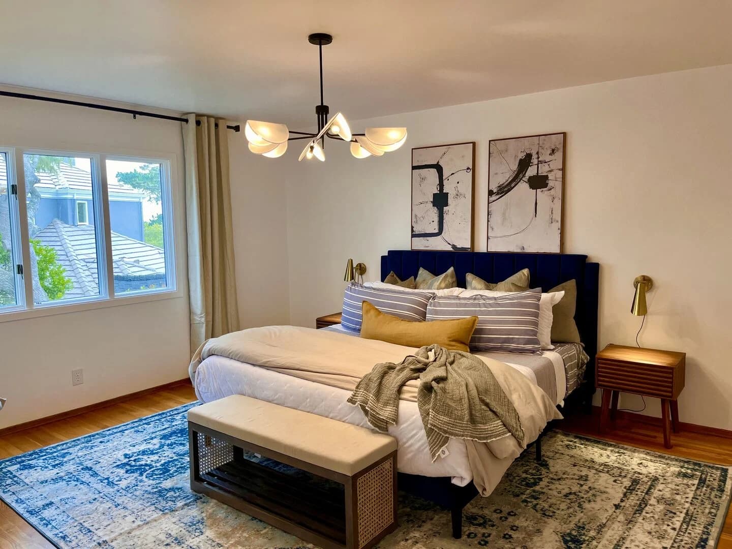 Pebble Modern Home - Image 25