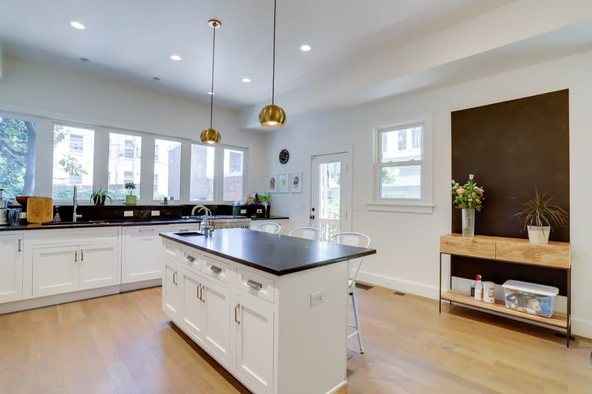 Grand Victorian House - Image 19