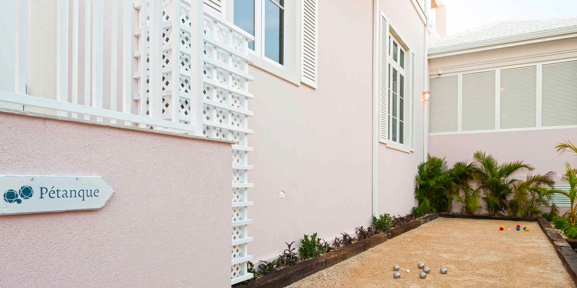 Tropical Majesty - Image 17