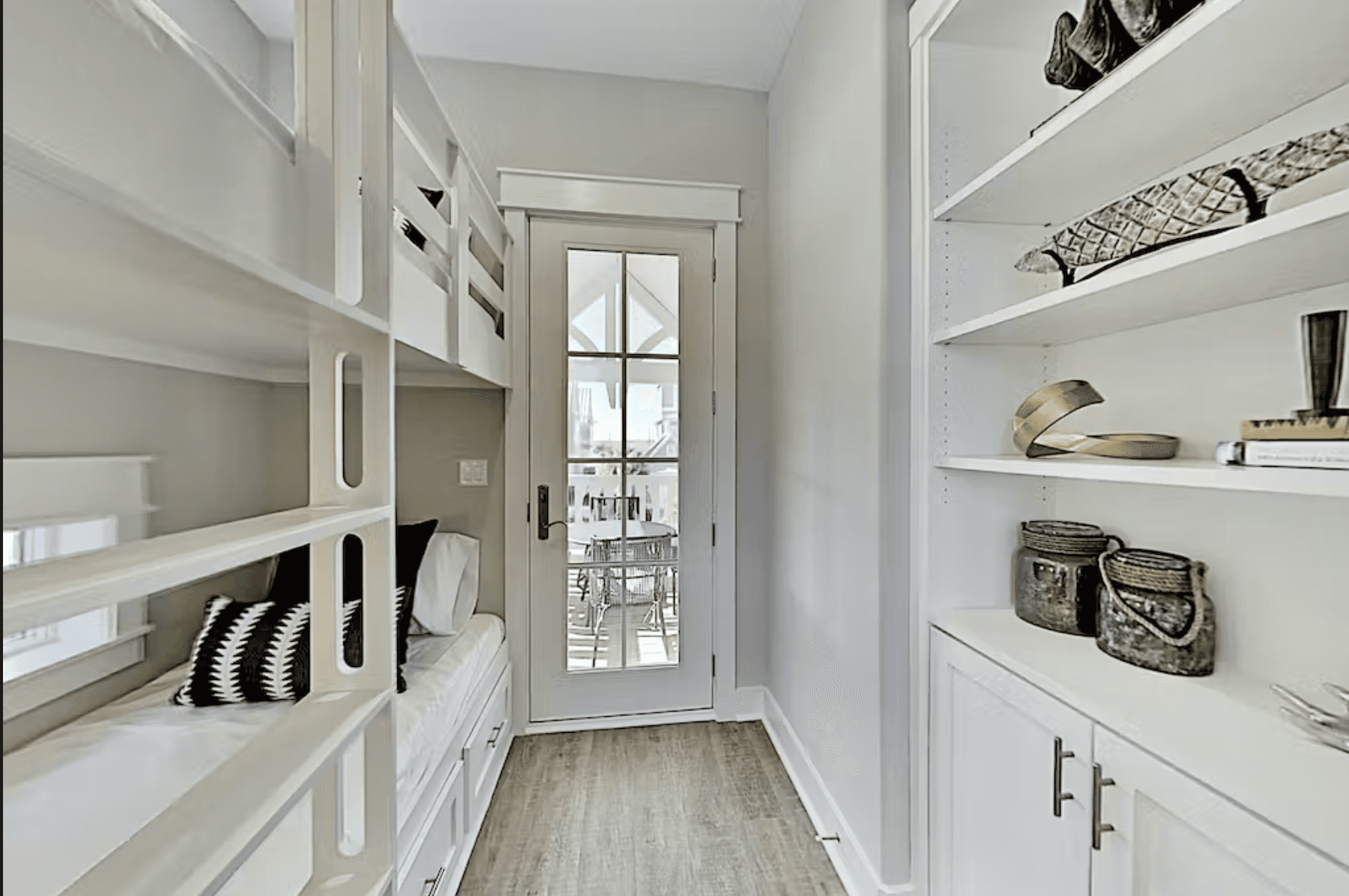 Sleek Beach Home - Image 24