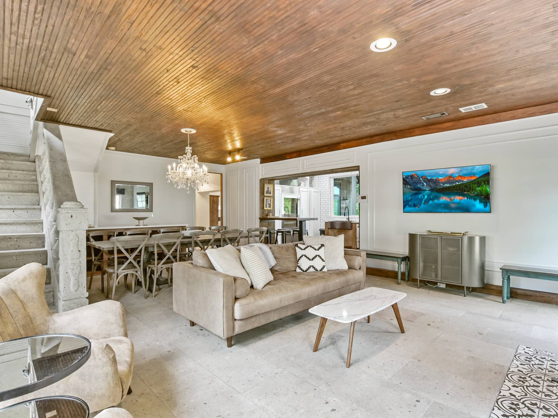 Escape on Lake Travis - Image 20