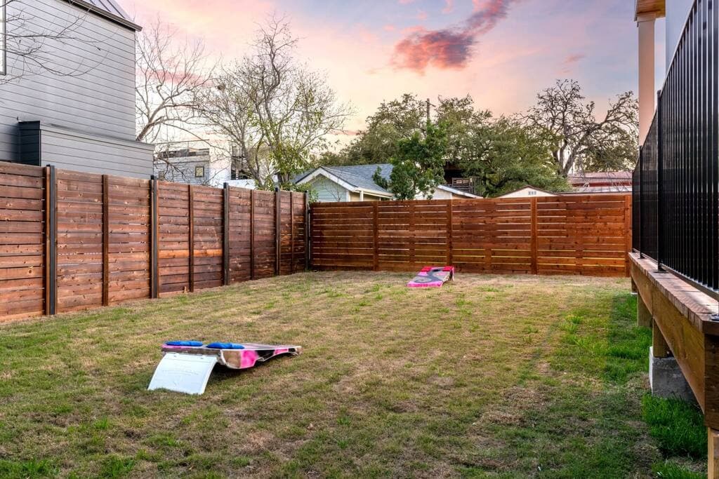 Fun at South 1st Street - Image 18