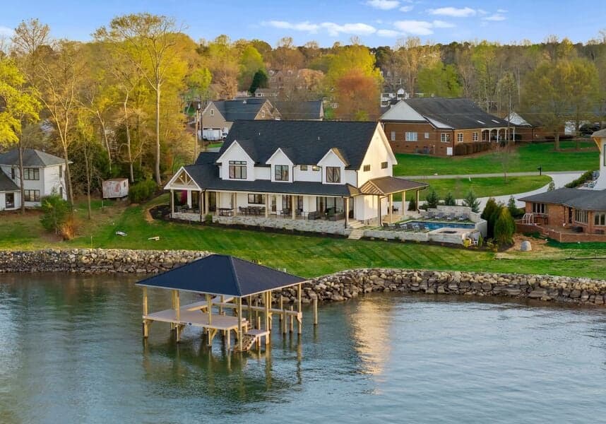 Circle Hollow - Image 71