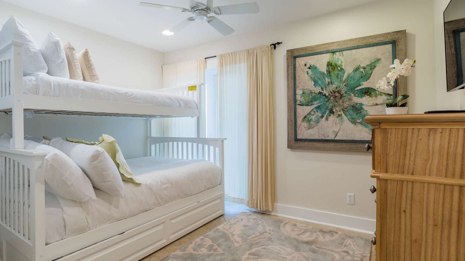 Pelican Paradise A+B - Image 87