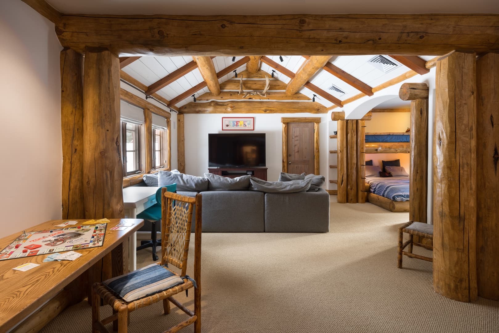 Bright Bear Lodge - Image 18