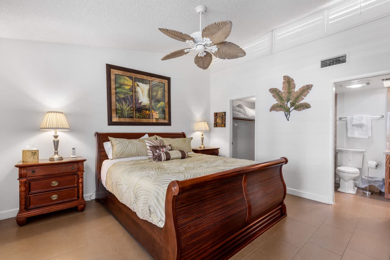 Desert Flower Condo - Image 16