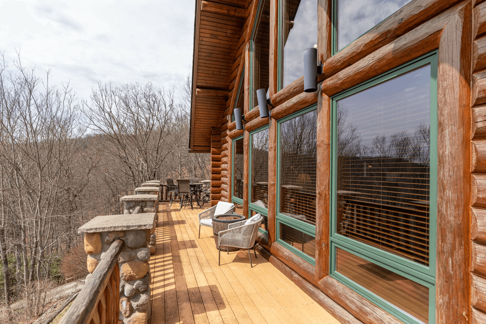 Good Day House - Image 42