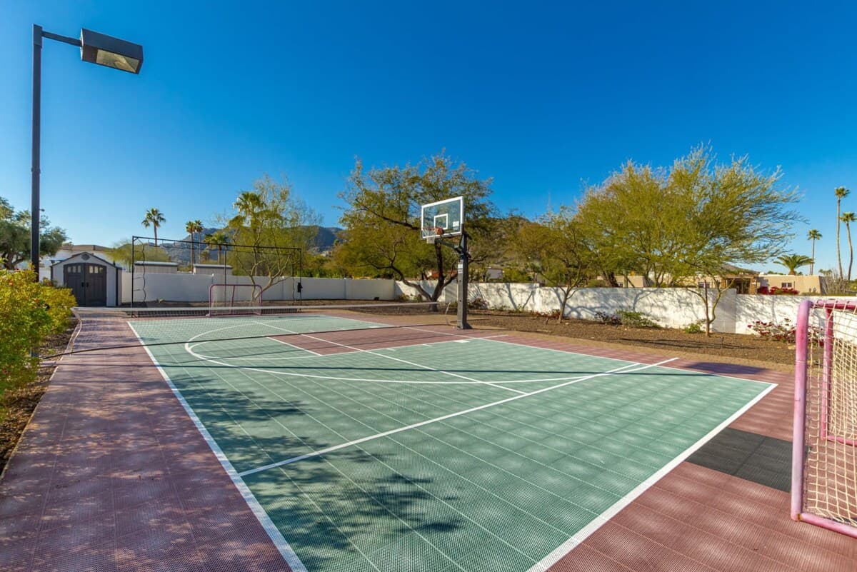 Hummingbird Estate - Image 59