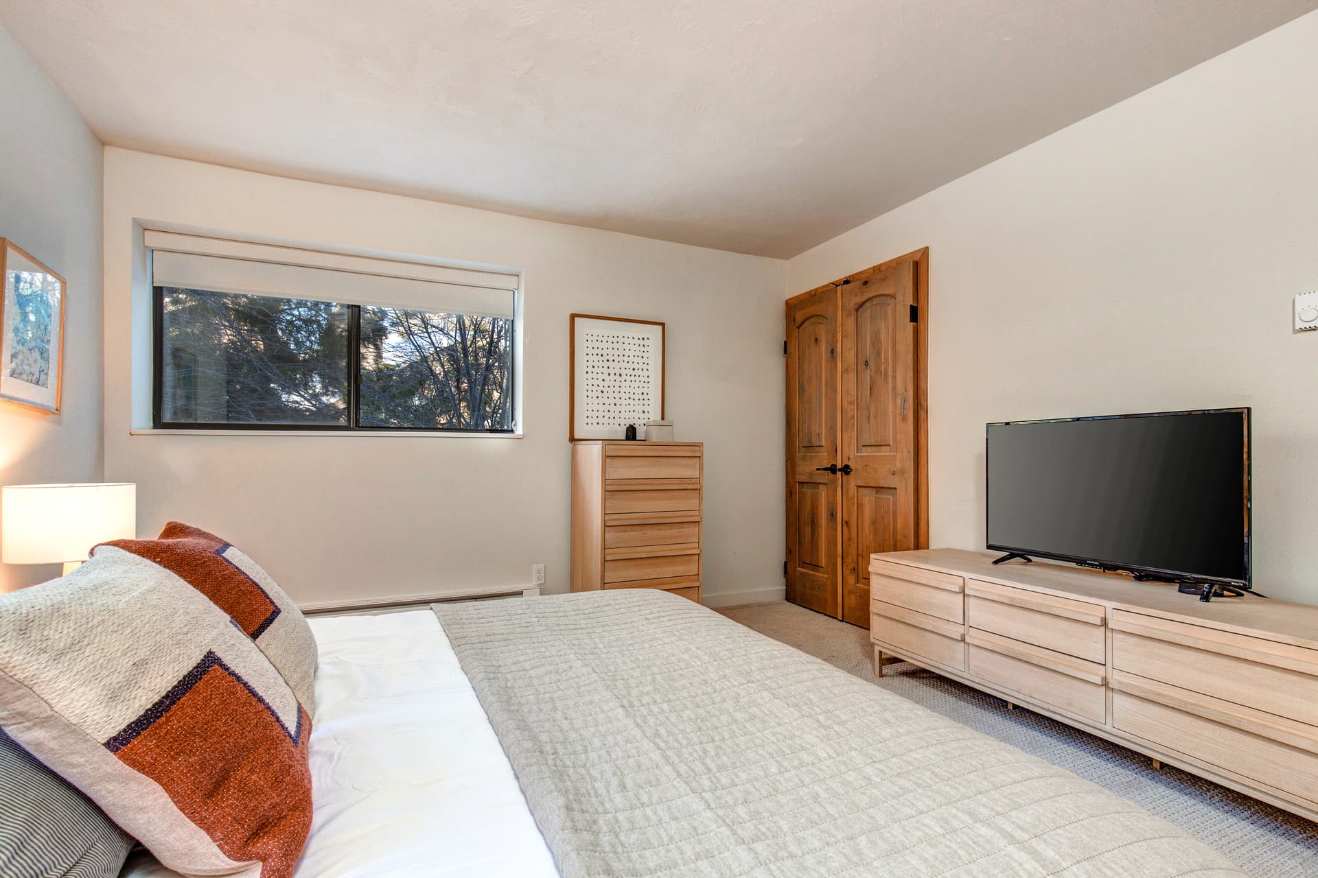 Red Pine Wonder Home - Image 19