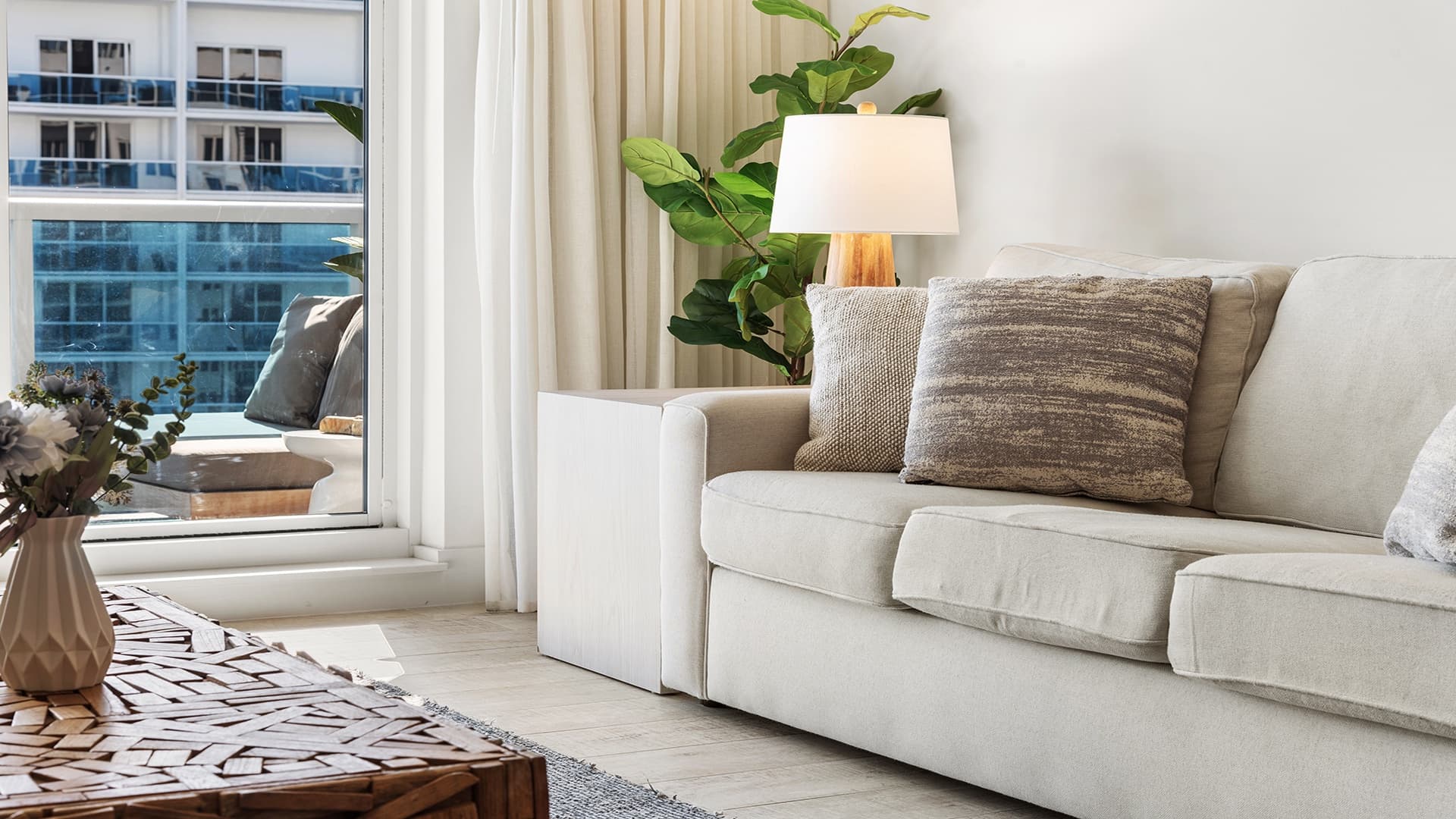 1 Hotel & Homes Residence #1412 - Image 8