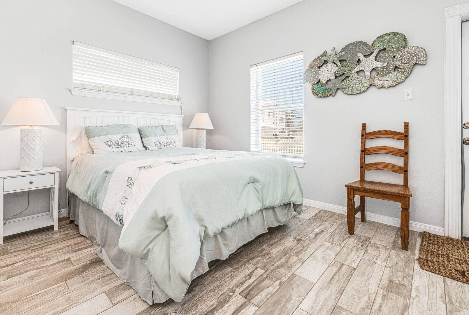 Blue Fin Oasis - Image 11