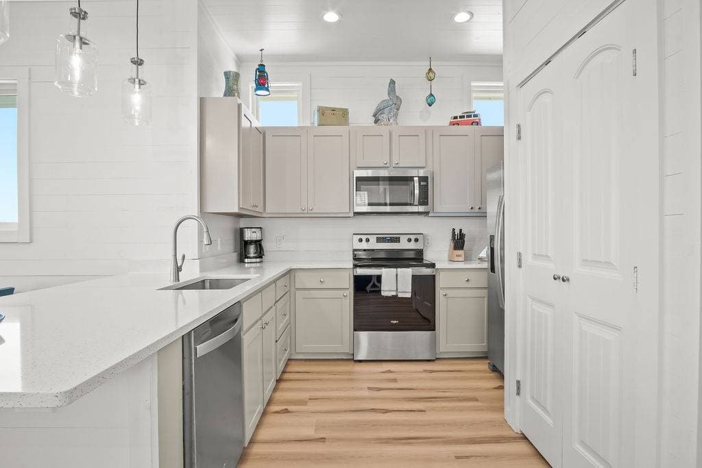 Knot at Work - Image 15