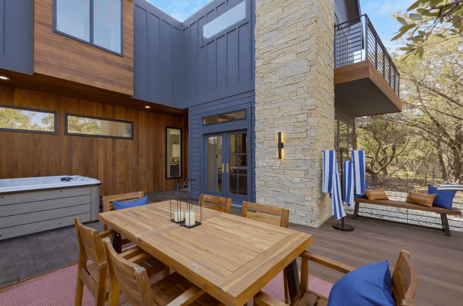 Maverick Place - Image 35