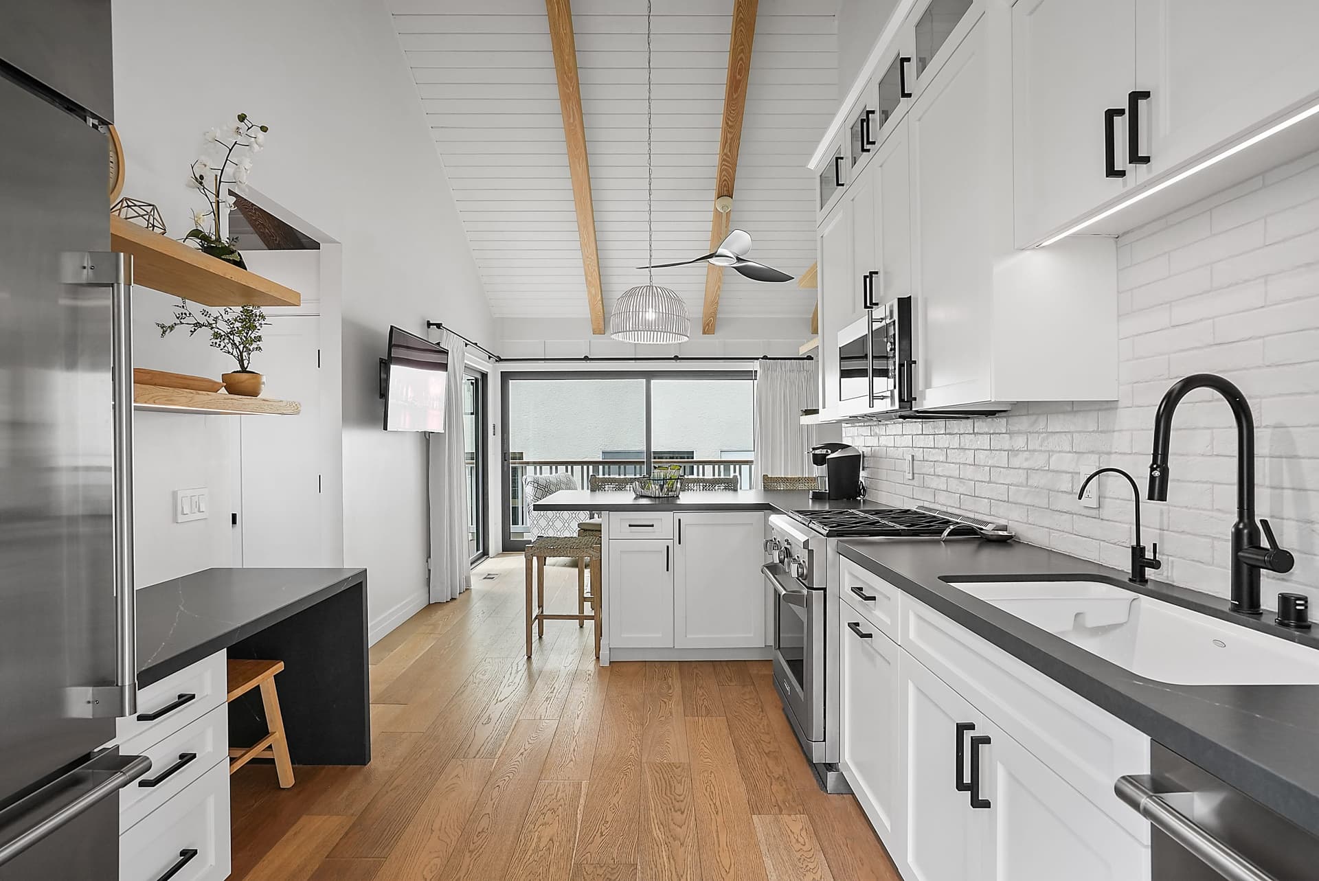 Neptune Experience - Image 20