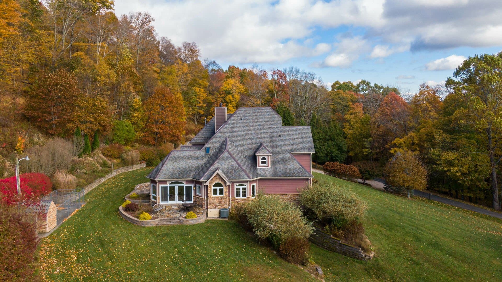 Boone Gem - Image 43