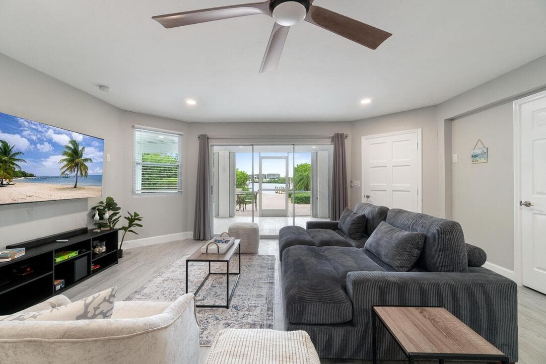 Bayside Retreat - Image 28