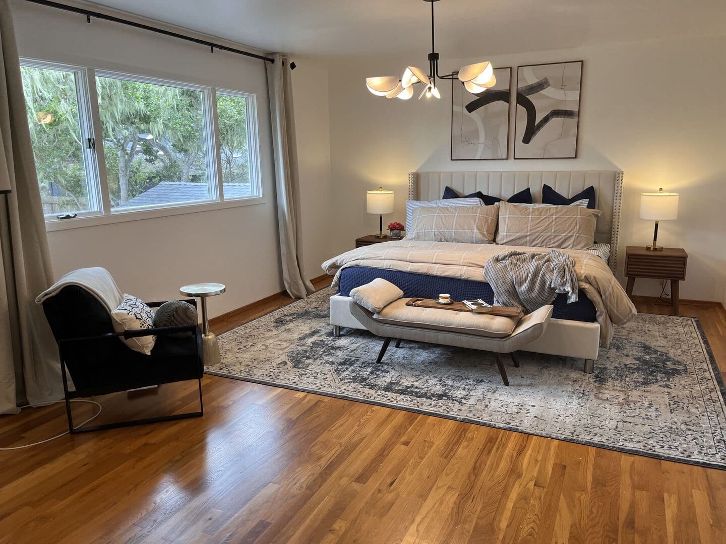 Pebble Modern Home - Image 30