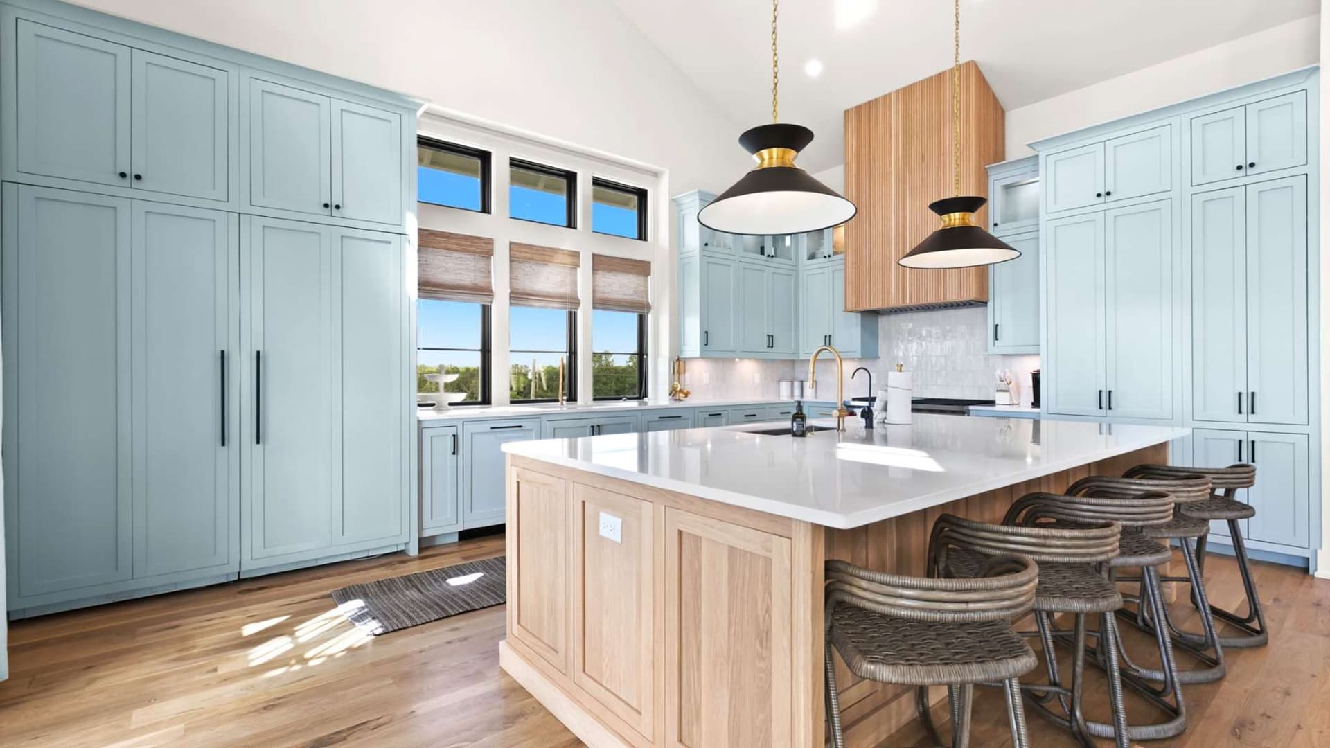 Lakeview Drive - Image 69