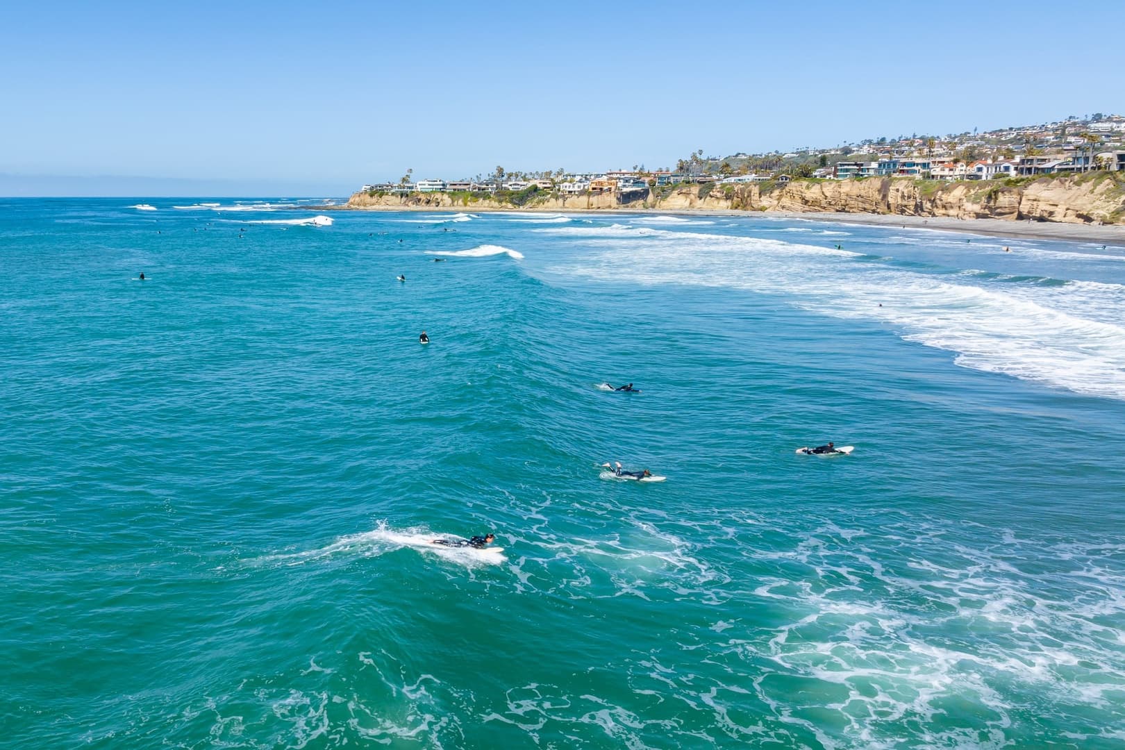 Beachfront Modern Retreat - Image 42