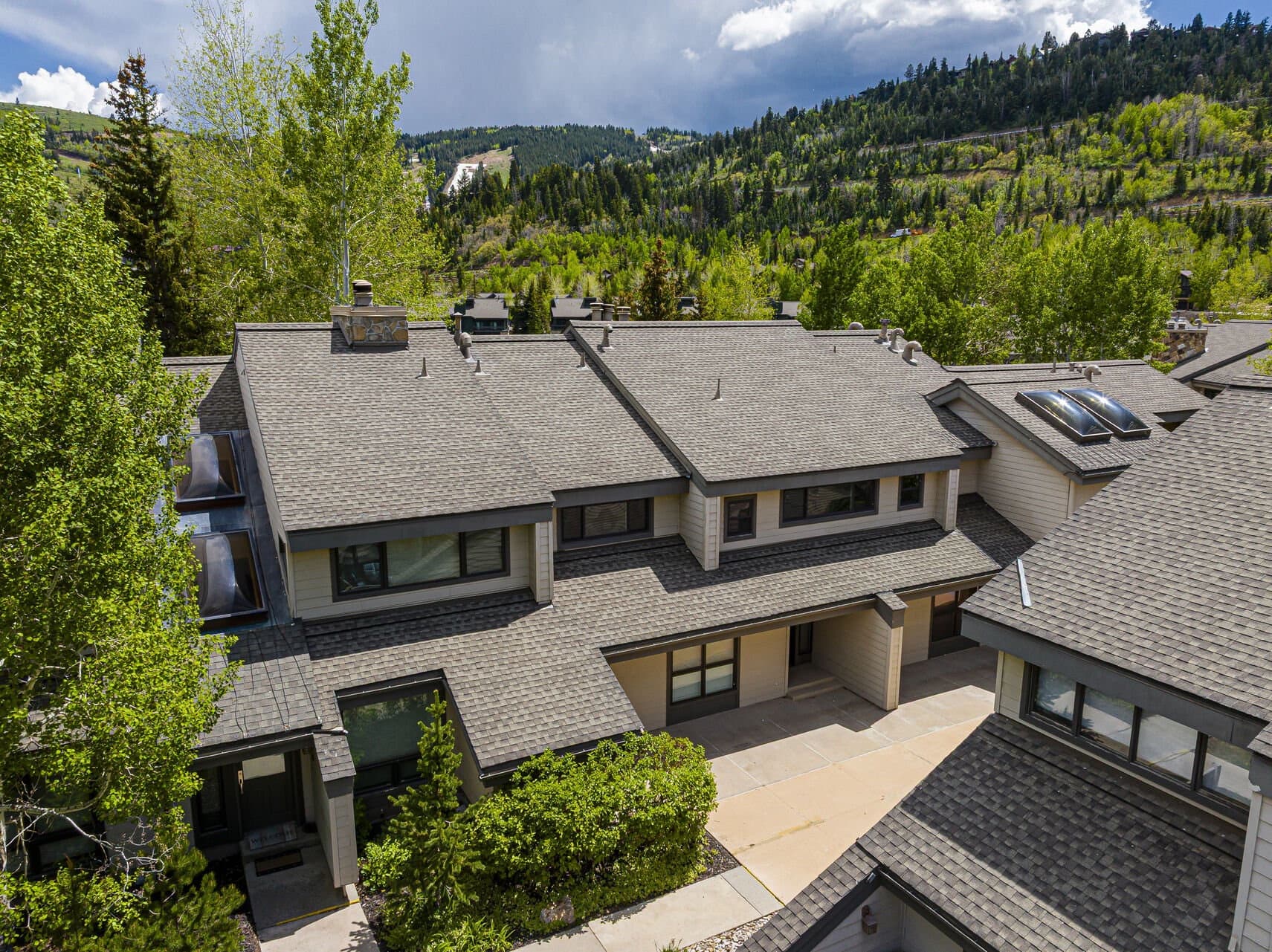 Fawngrove Woodland Escape - Image 36