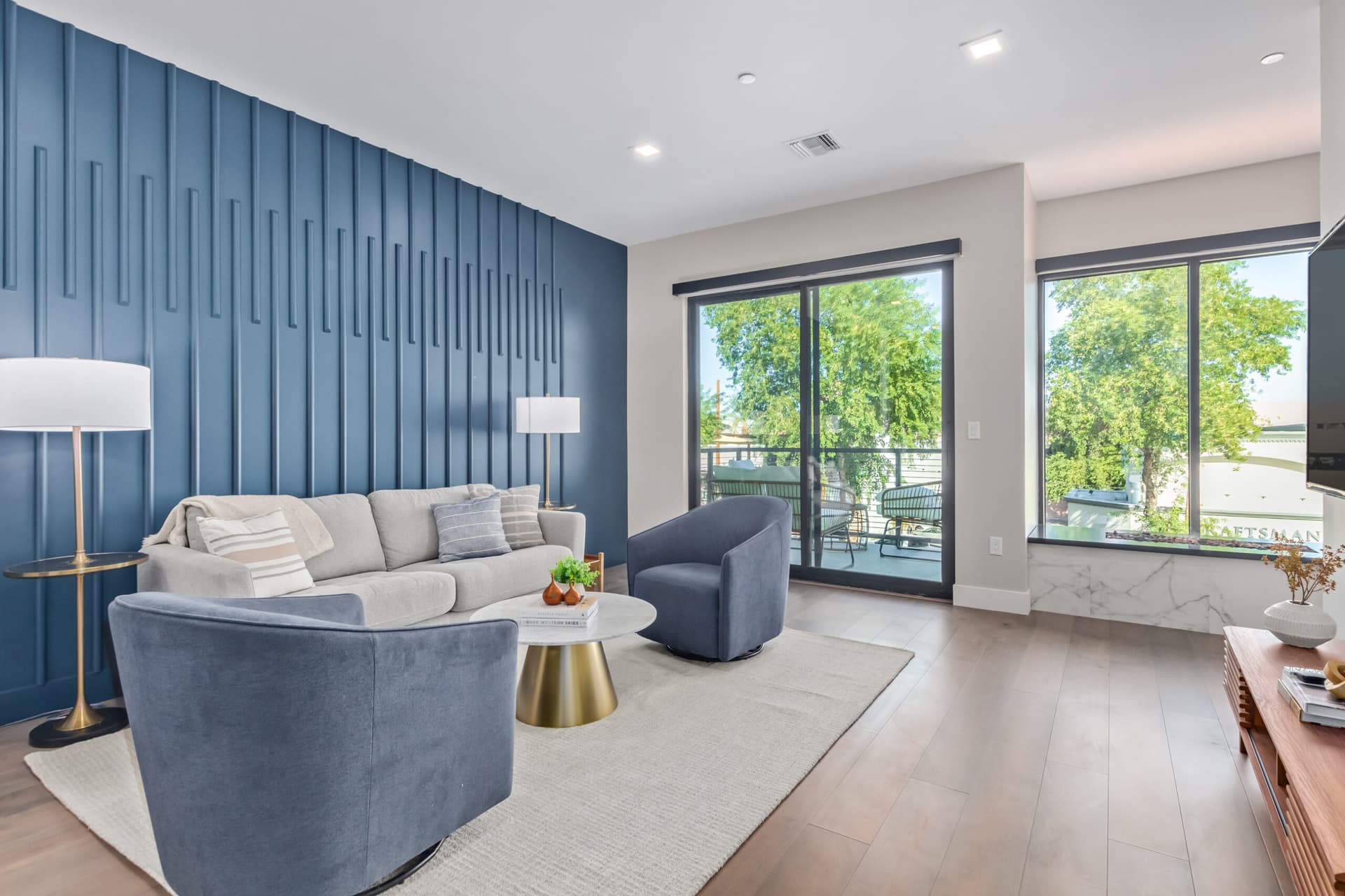 Craftsman Penthouse - Image 9