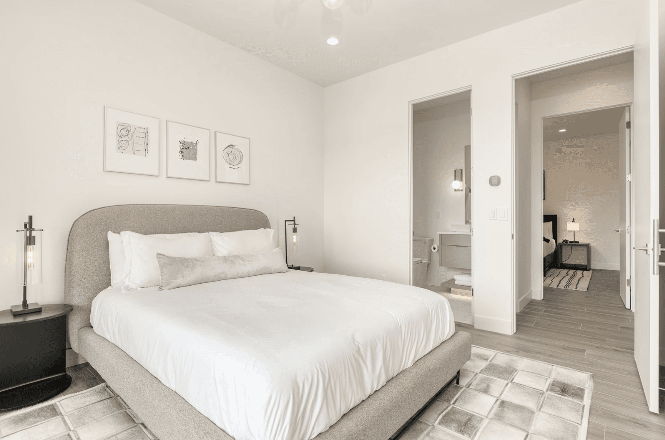 Mountain Lover - Image 42