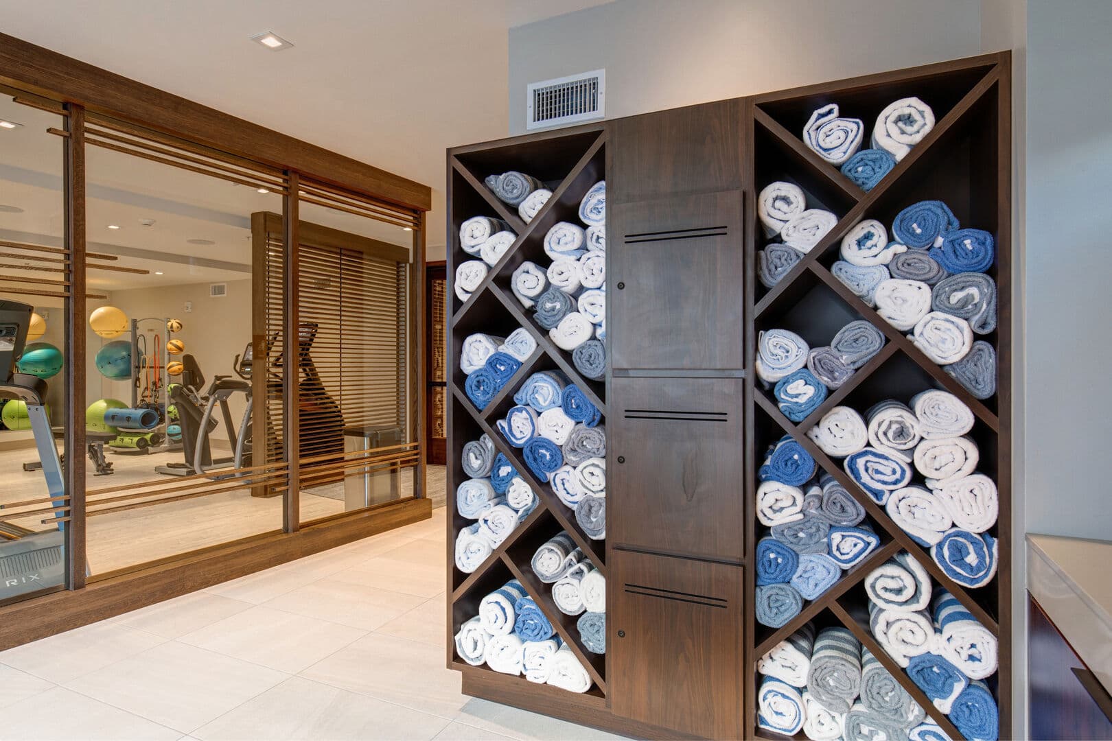 Lift Home - Image 30