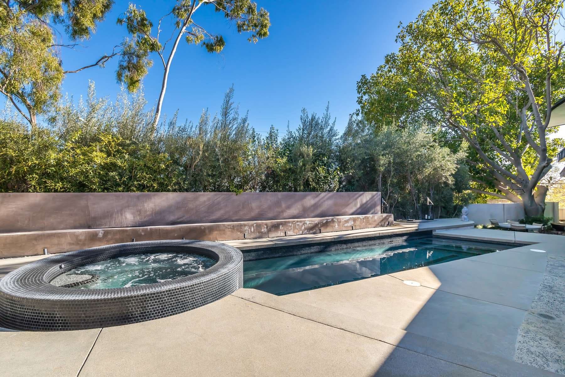 Bird Street Home - Image 38