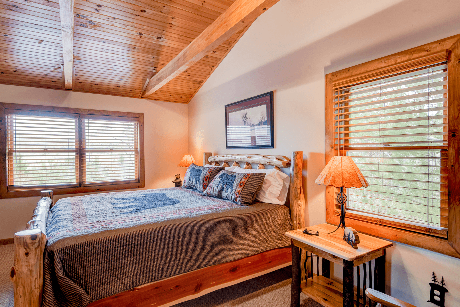 Cozy Bear Cabin - Image 26