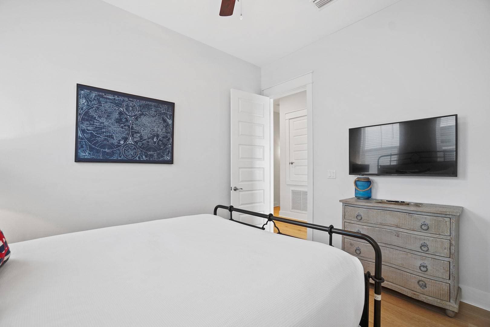 Hub Hideaway - Image 23